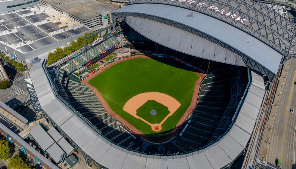 Atlanta Braves Face Pitching Challenge as Chris Sale is Scratched from Game Due to Back Spasms